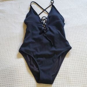 CUPSHE 1pc Swim in Black 🖤